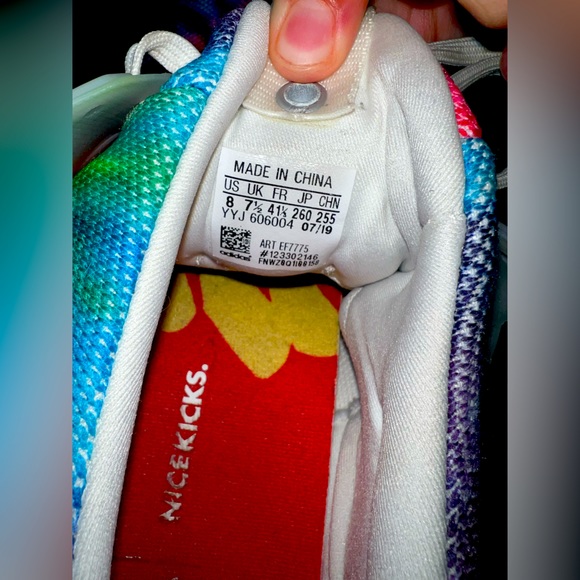 Adidas NiceKicks × UltraBoost Consortium Woodstock - White - Picture 6 of 6